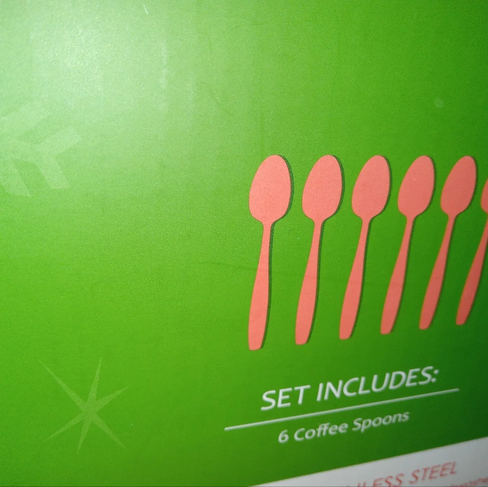 Towle Santa Coffee Spoon Set - Picture 4 of 12